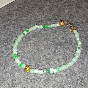 Jade and green bracelet